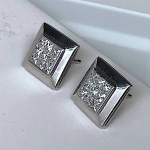 18kt 1.24ct Genuine diamonds Earrings F-VS